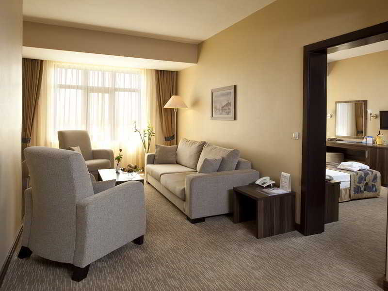 Dedeman Diyarbakir Hotel ภายนอก รูปภาพ